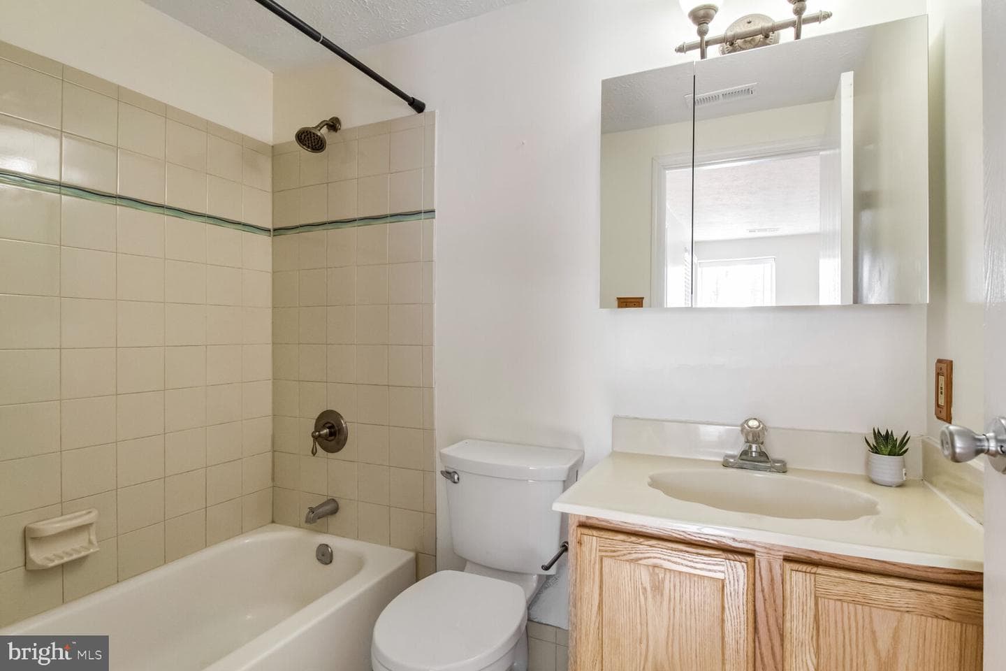 5964 Watch Chain Way #12-102 photo 16