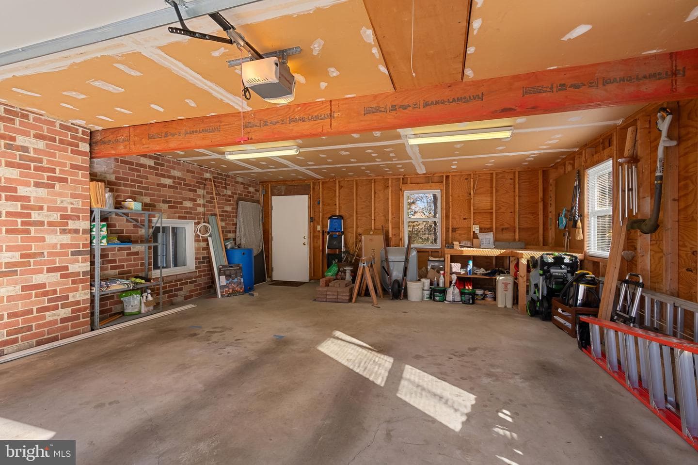 6725 Pine Drive photo 12