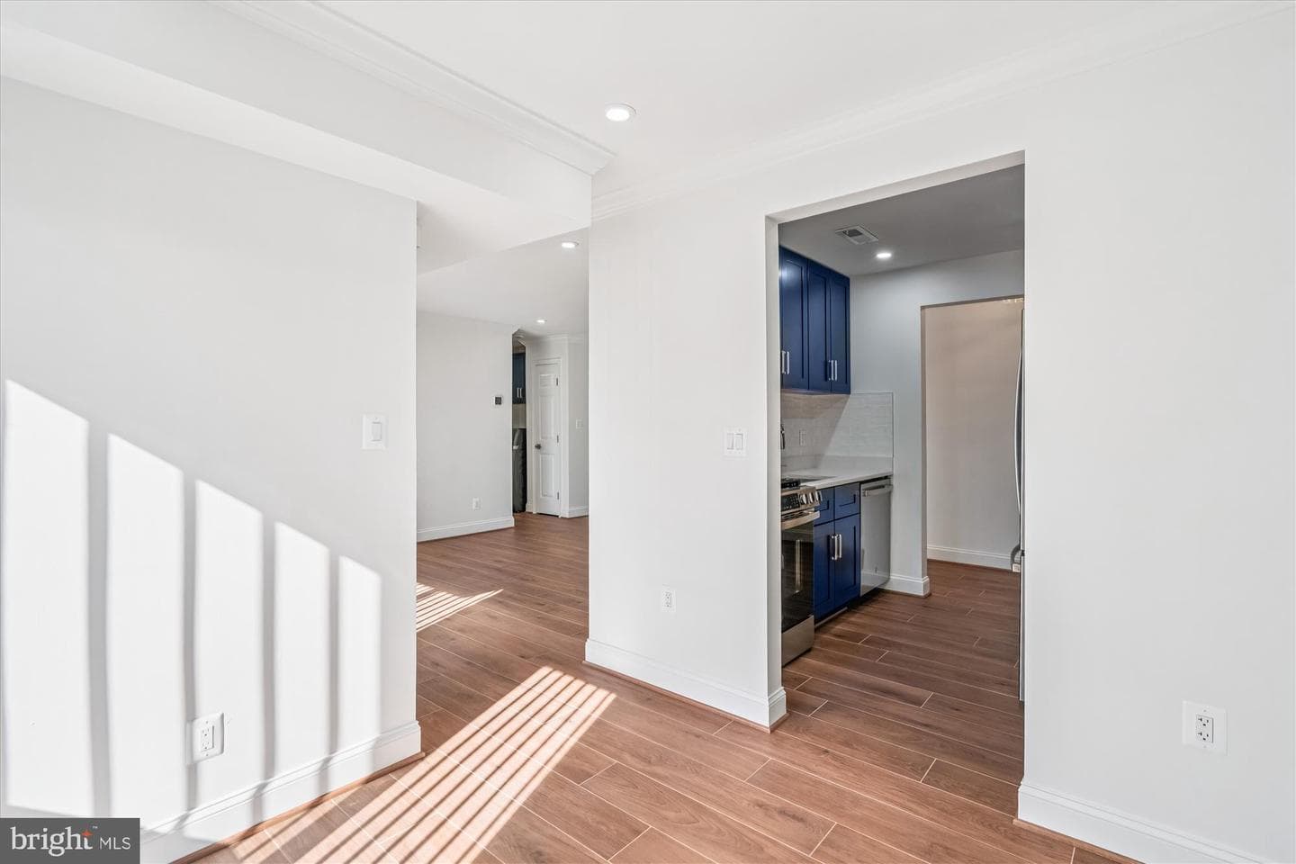 6097 Majors Lane #1 photo 9