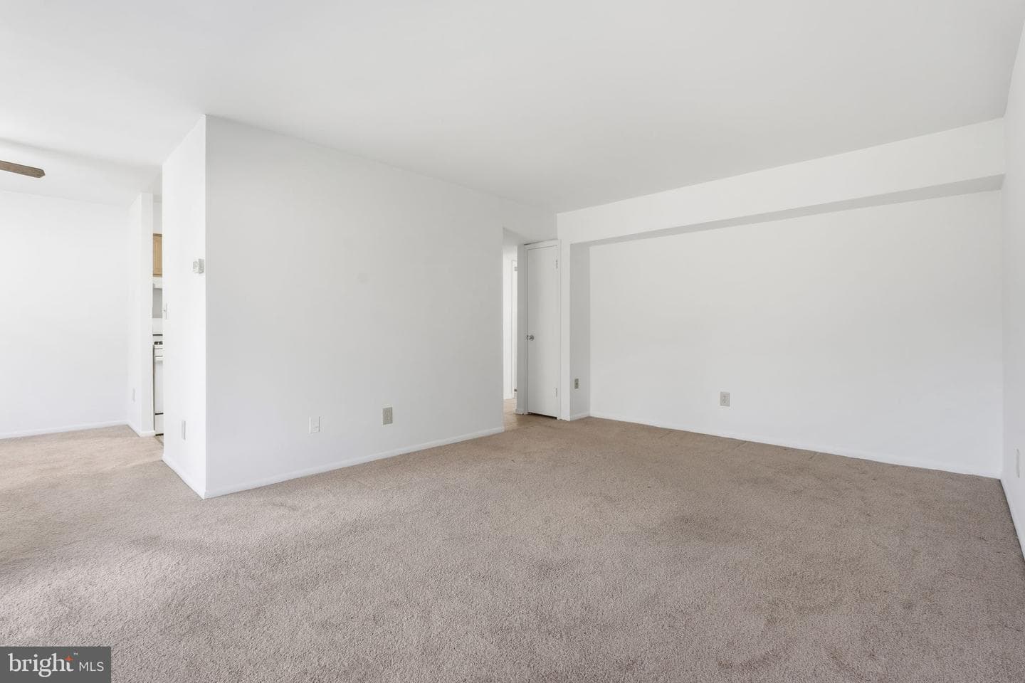 6043 Majors Lane #3 E9 photo 10