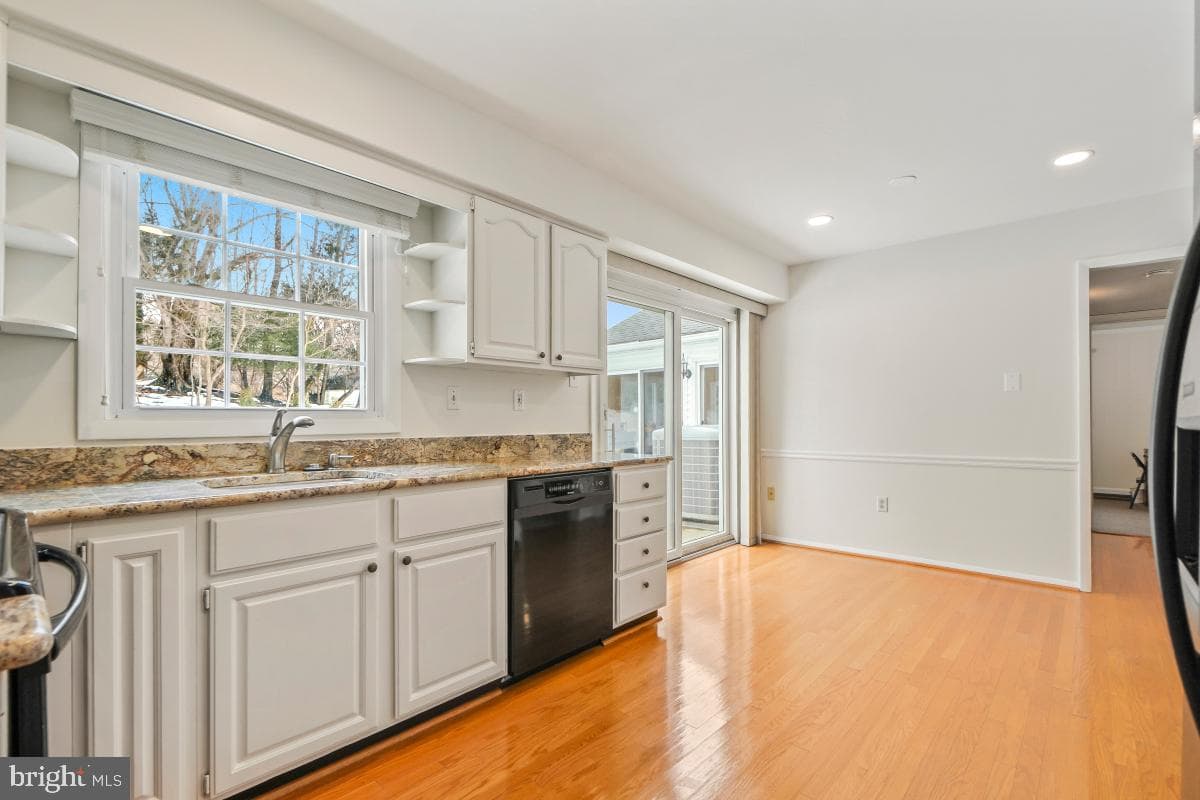 5110 W Running Brook Road photo 12