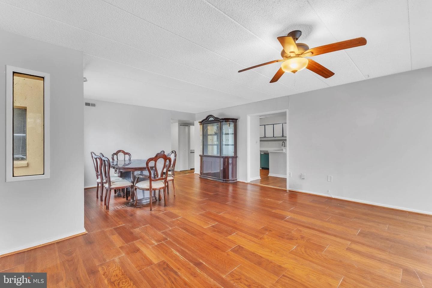 5633 Harpers Farm Road #d photo 8