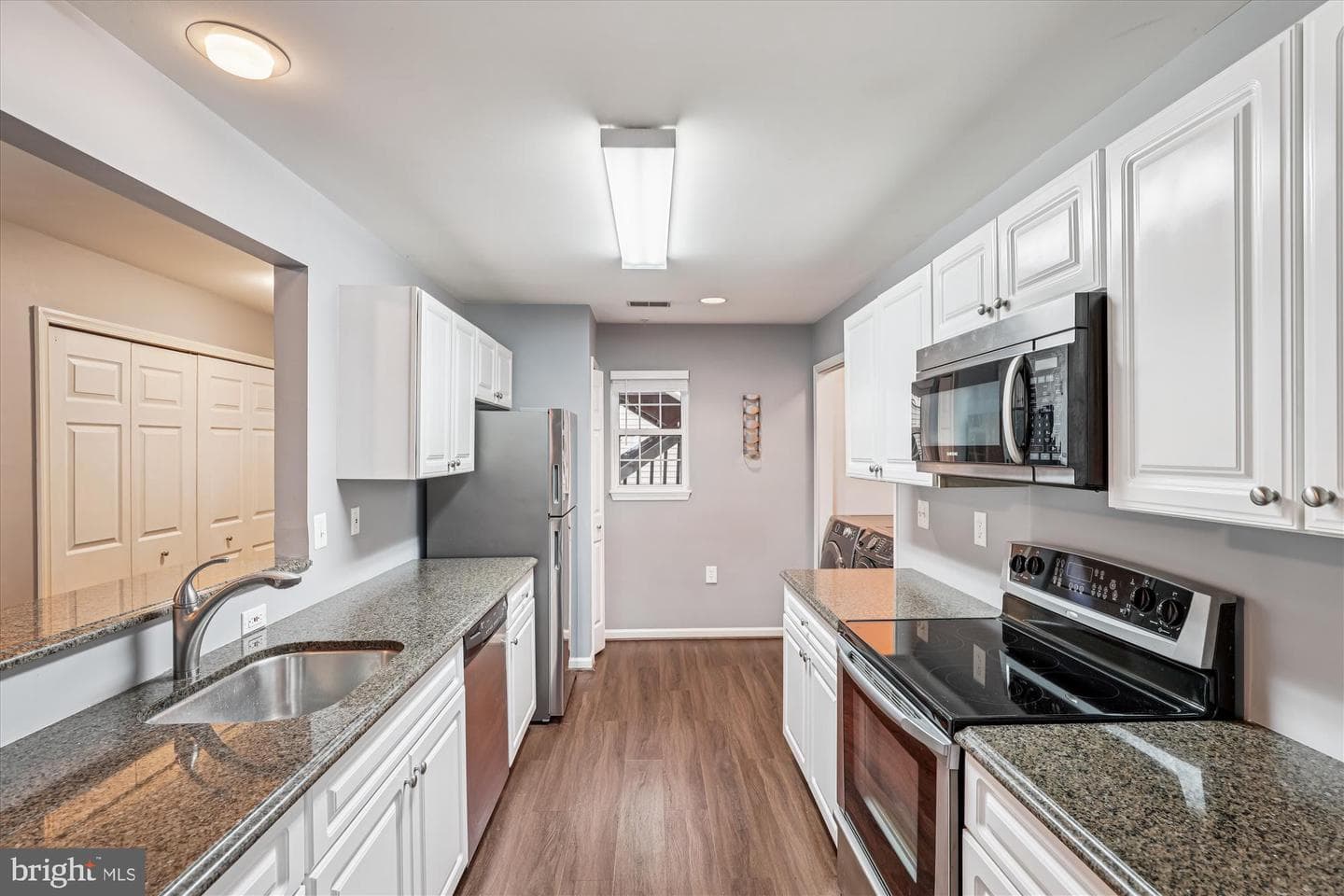 5832 Wyndham Circle #104 photo 10