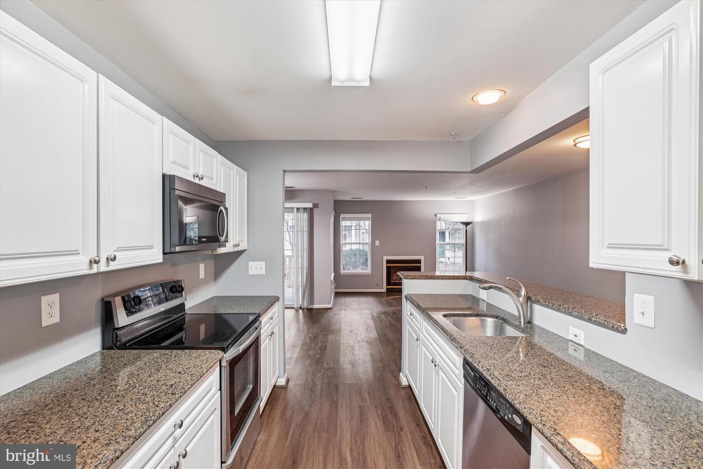 5832 Wyndham Circle #104 photo 11