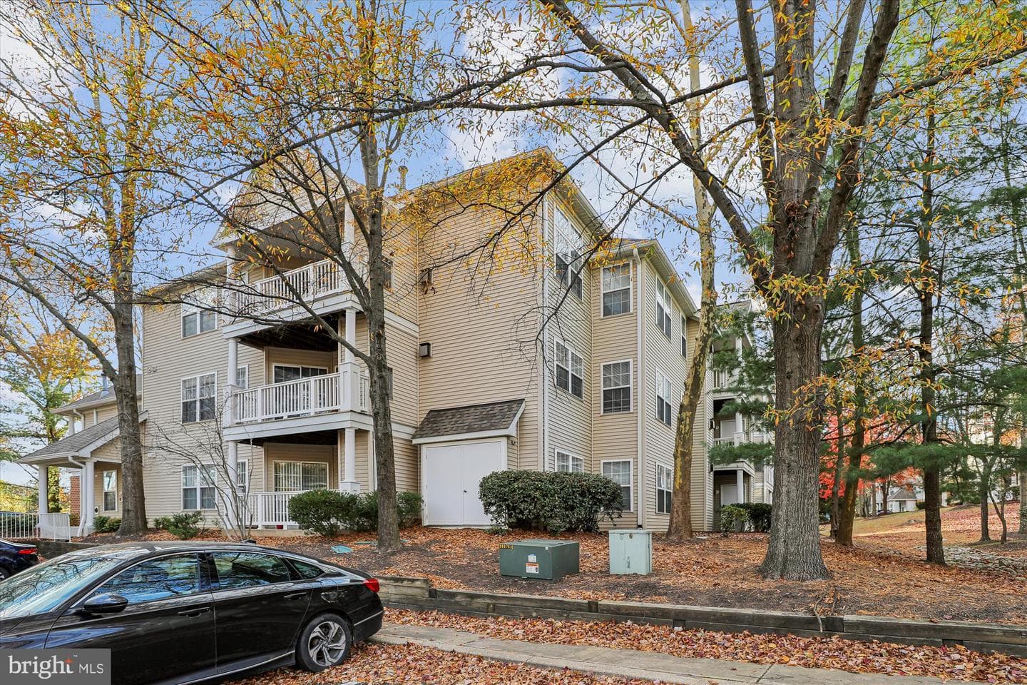 5832 Wyndham Circle #104 photo 27