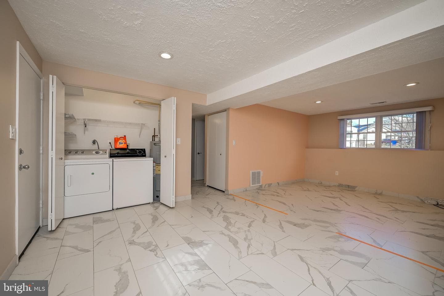 8252 Glen Court photo 22