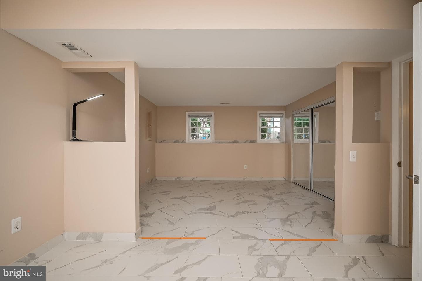 8252 Glen Court photo 28