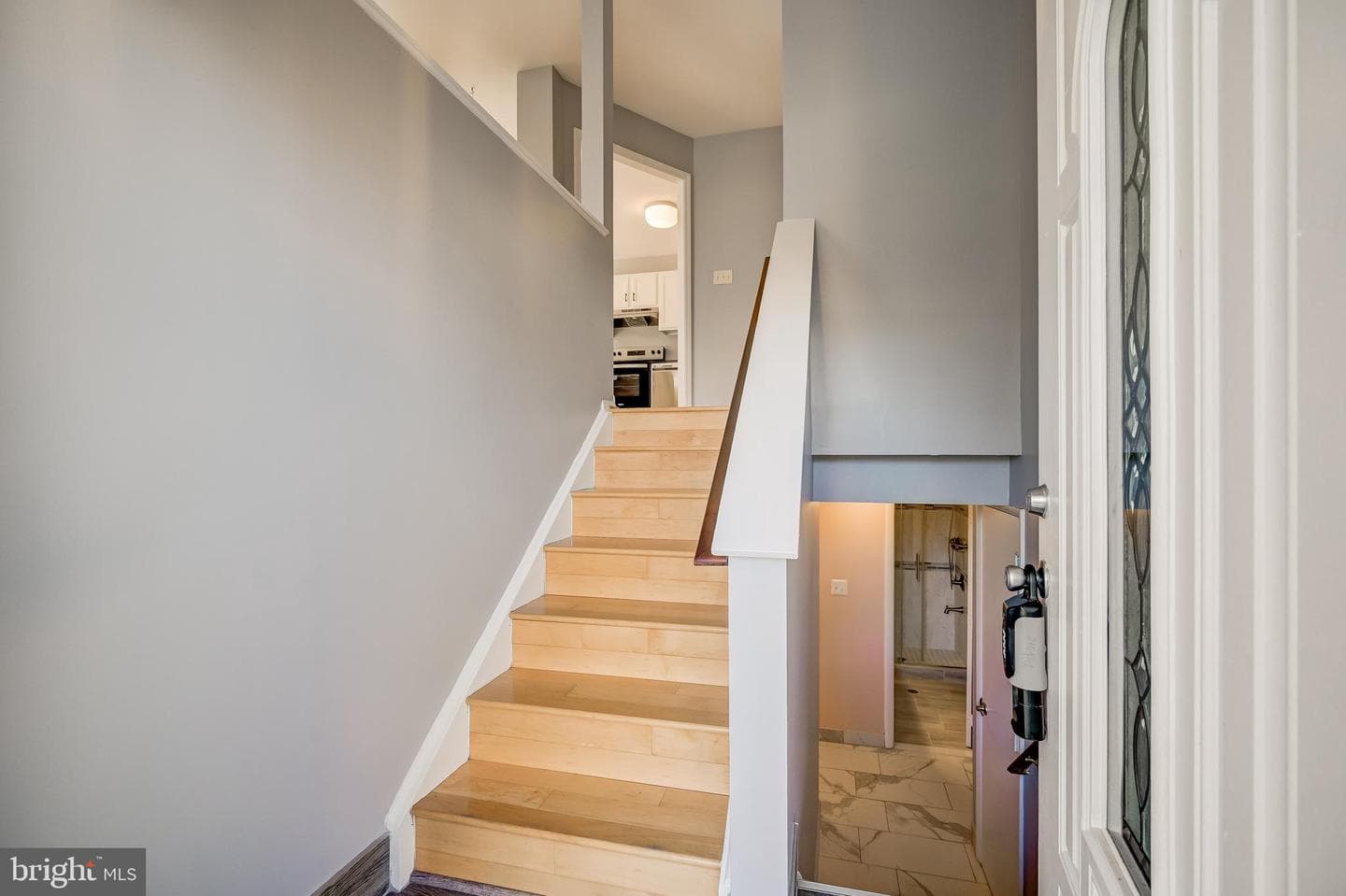 8252 Glen Court photo 5