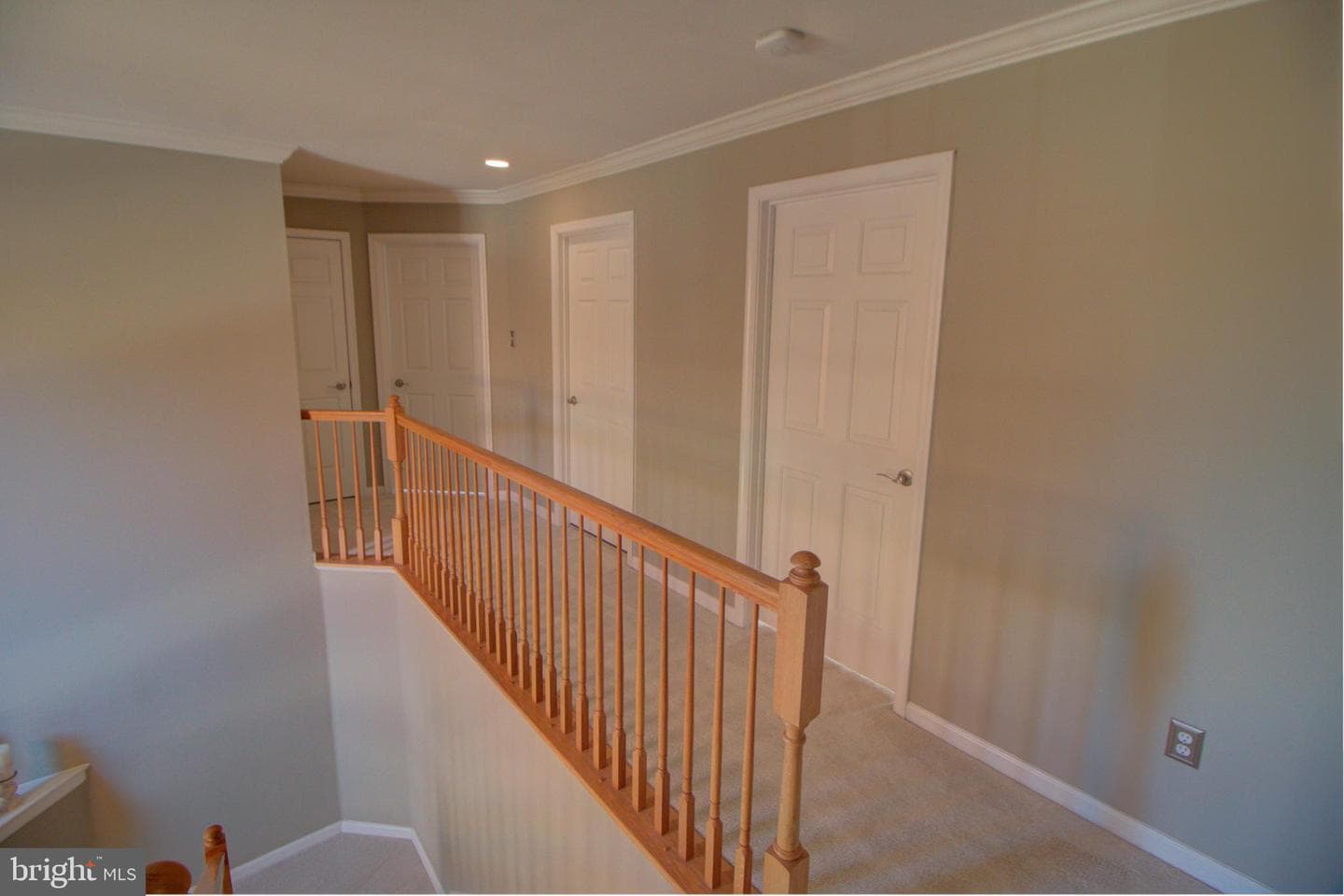 7030 Calvert Drive photo 17