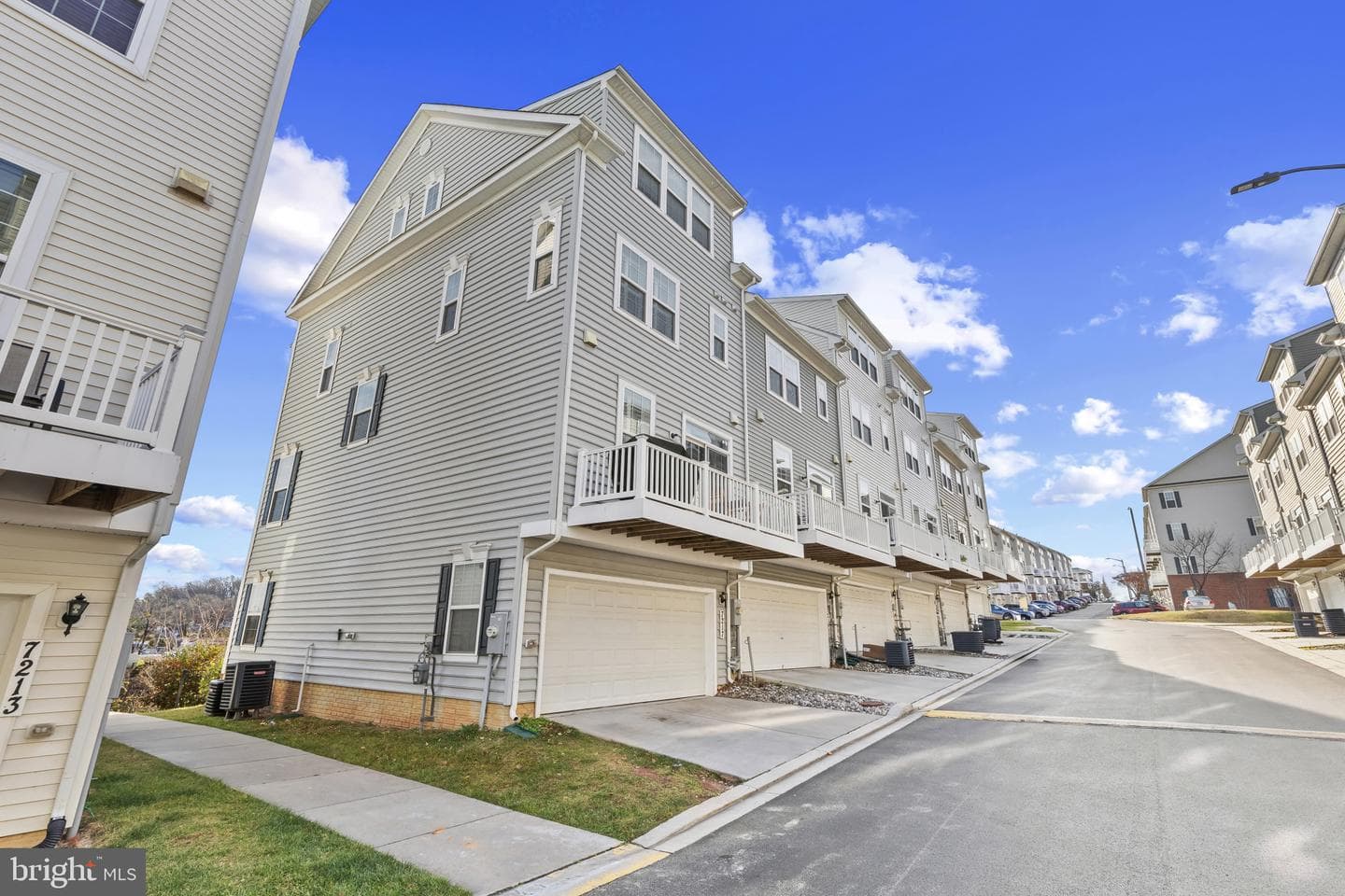 7217 Barry Lane photo 47