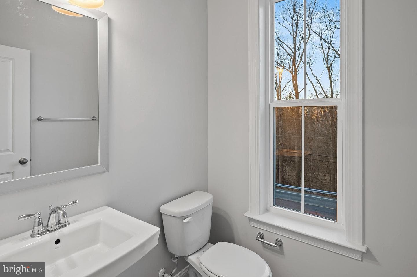 4496 Ilchester Road photo 25