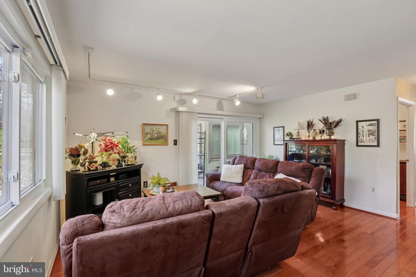10968 Swansfield Road photo 11