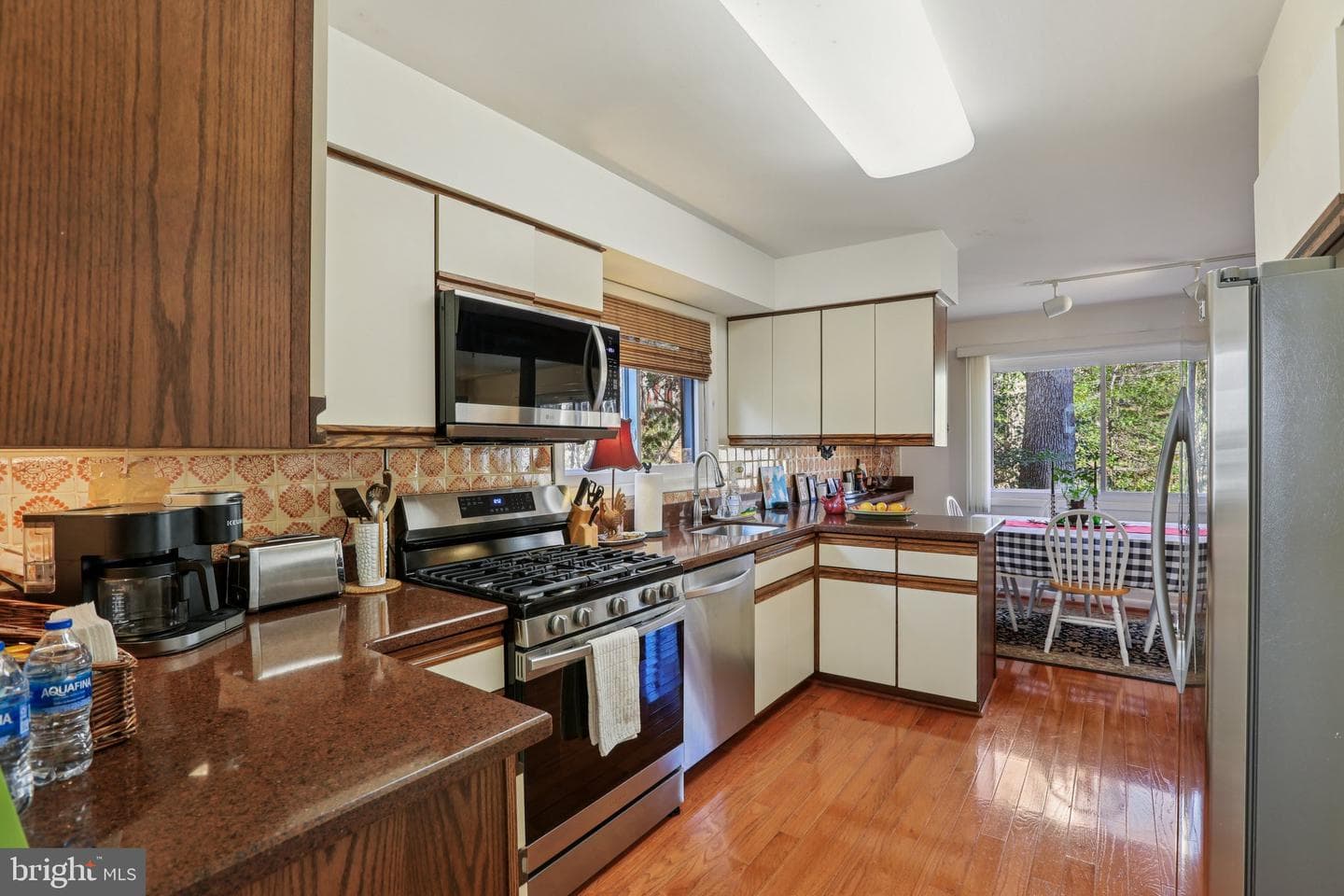 10968 Swansfield Road photo 19