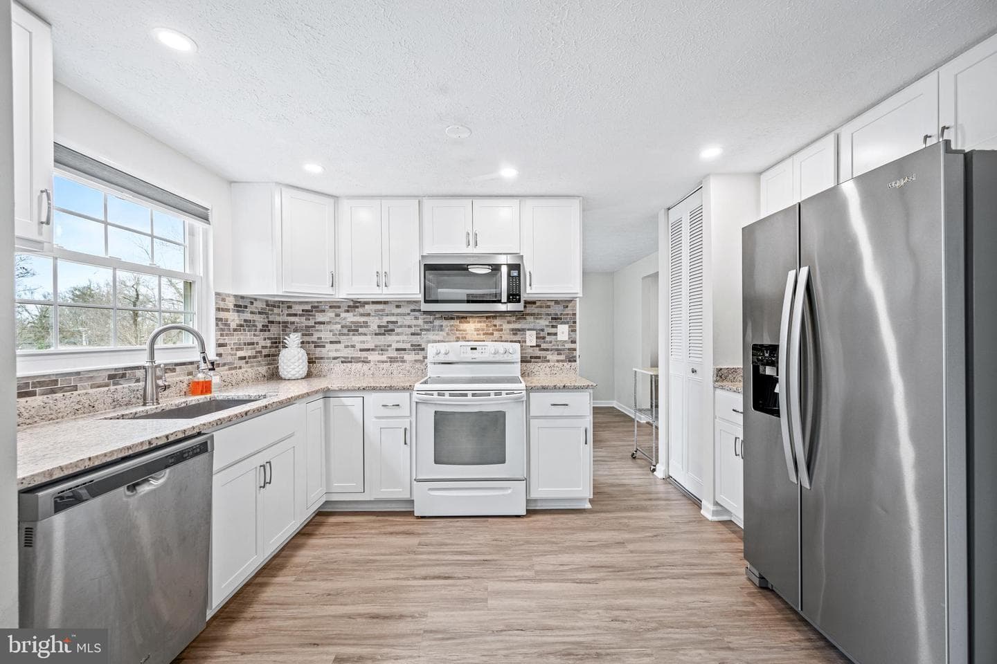 10122 Cape Ann Drive photo 10