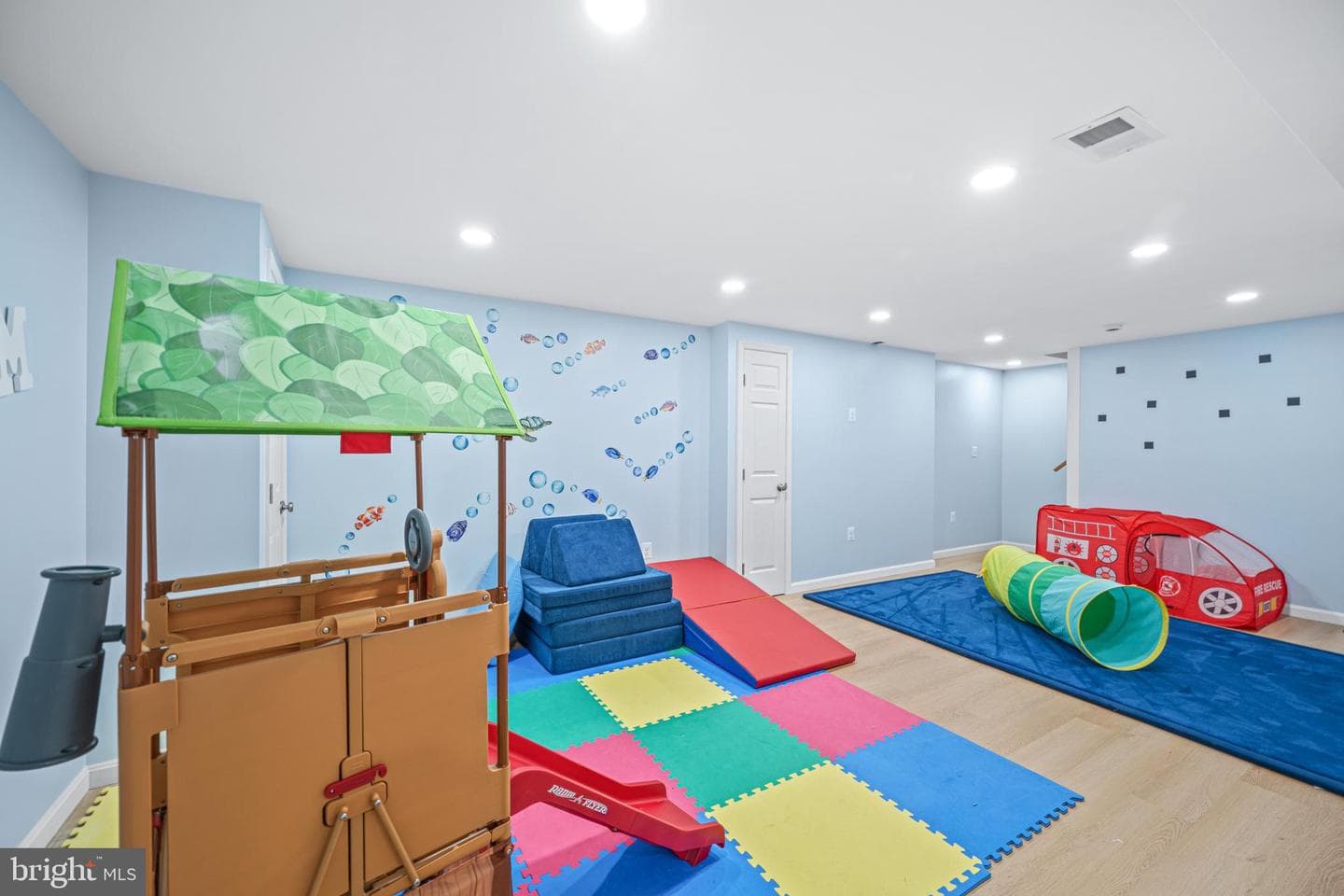 10122 Cape Ann Drive photo 33