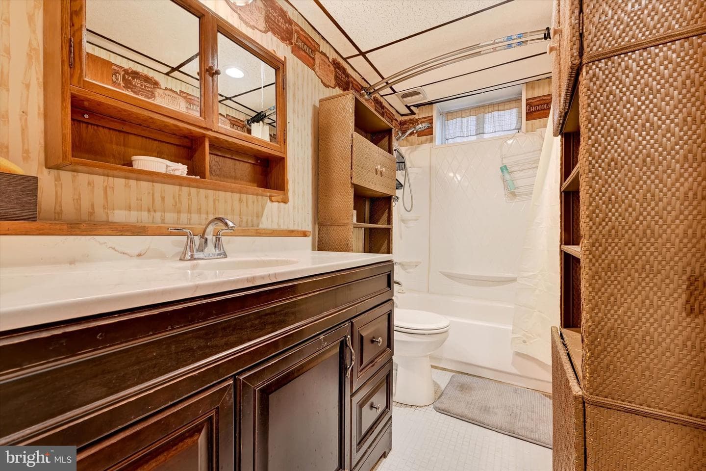 3725 Valley Road photo 22