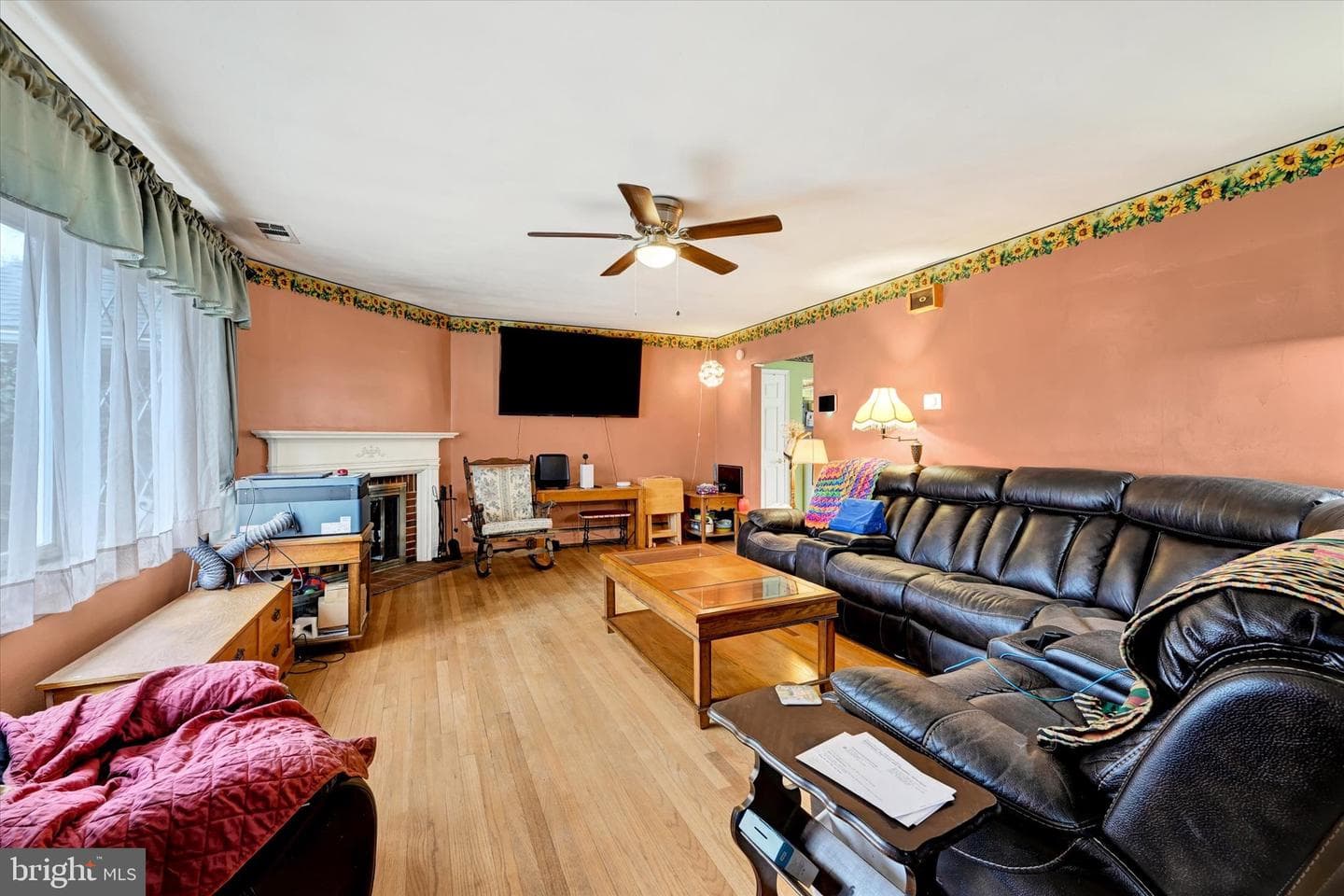3725 Valley Road photo 3