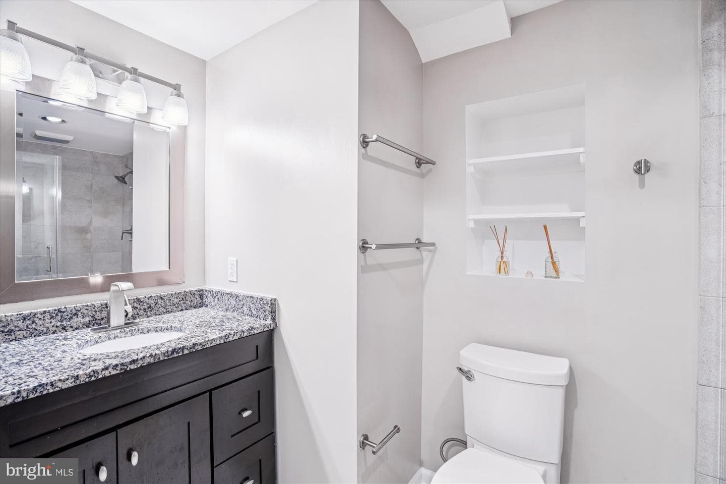 7508 Rain Flower Way photo 23