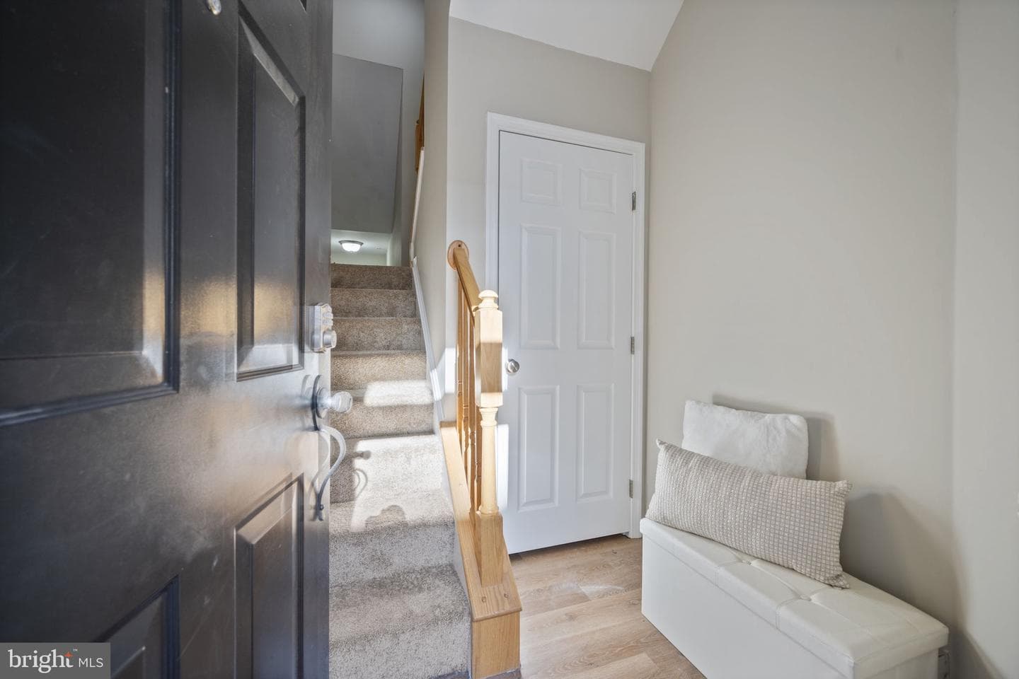 7275 Elkridge Crossing Way photo 2