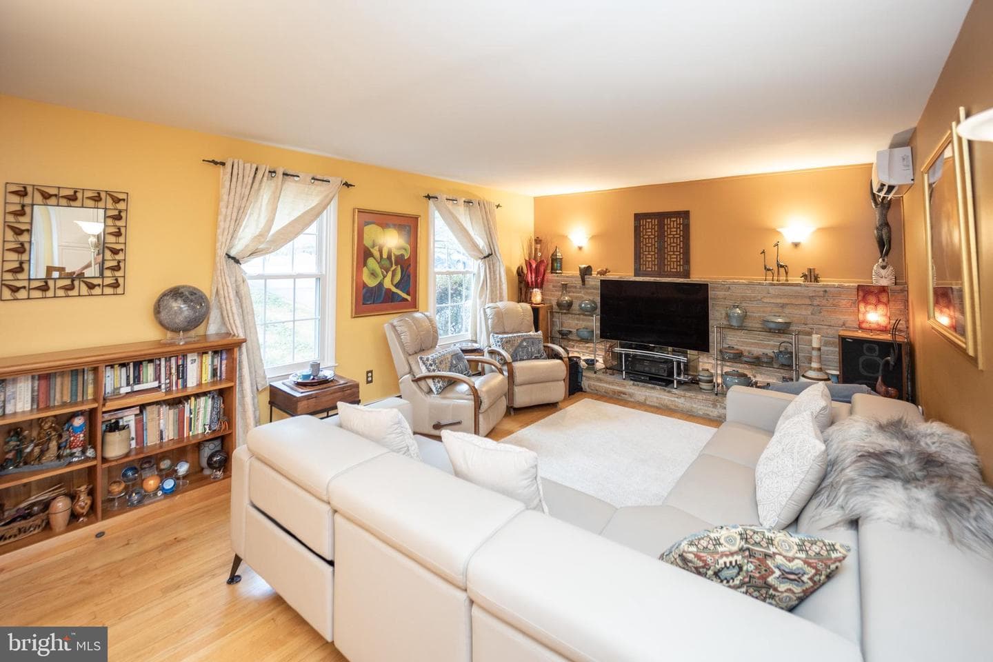 9941 Frederick Road photo 13