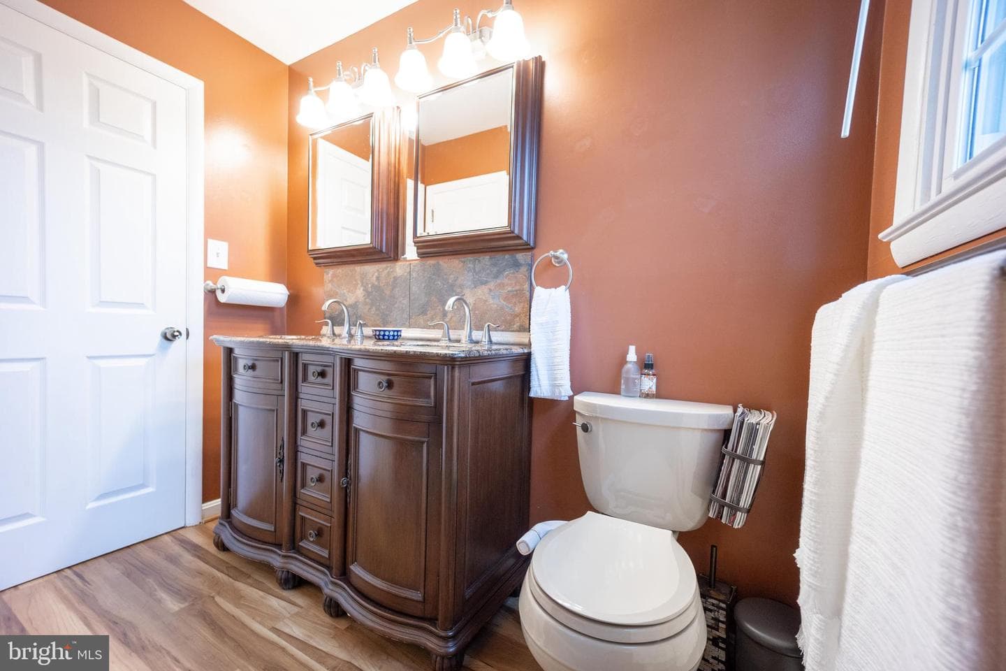 9941 Frederick Road photo 23