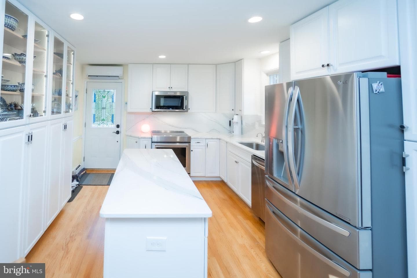 9941 Frederick Road photo 5