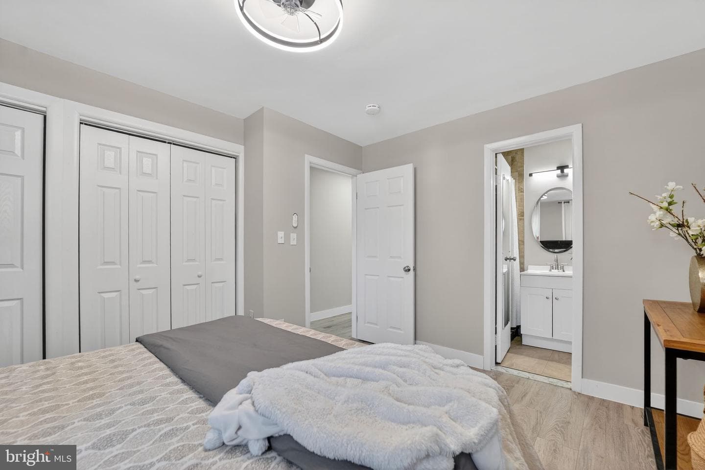 9337 Millbrook Road photo 13