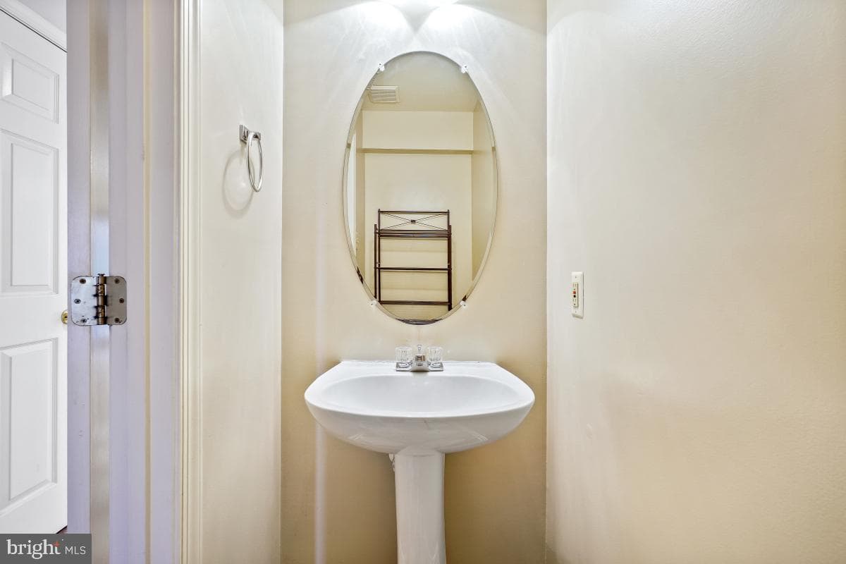 5349 Chase Lions Way photo 7