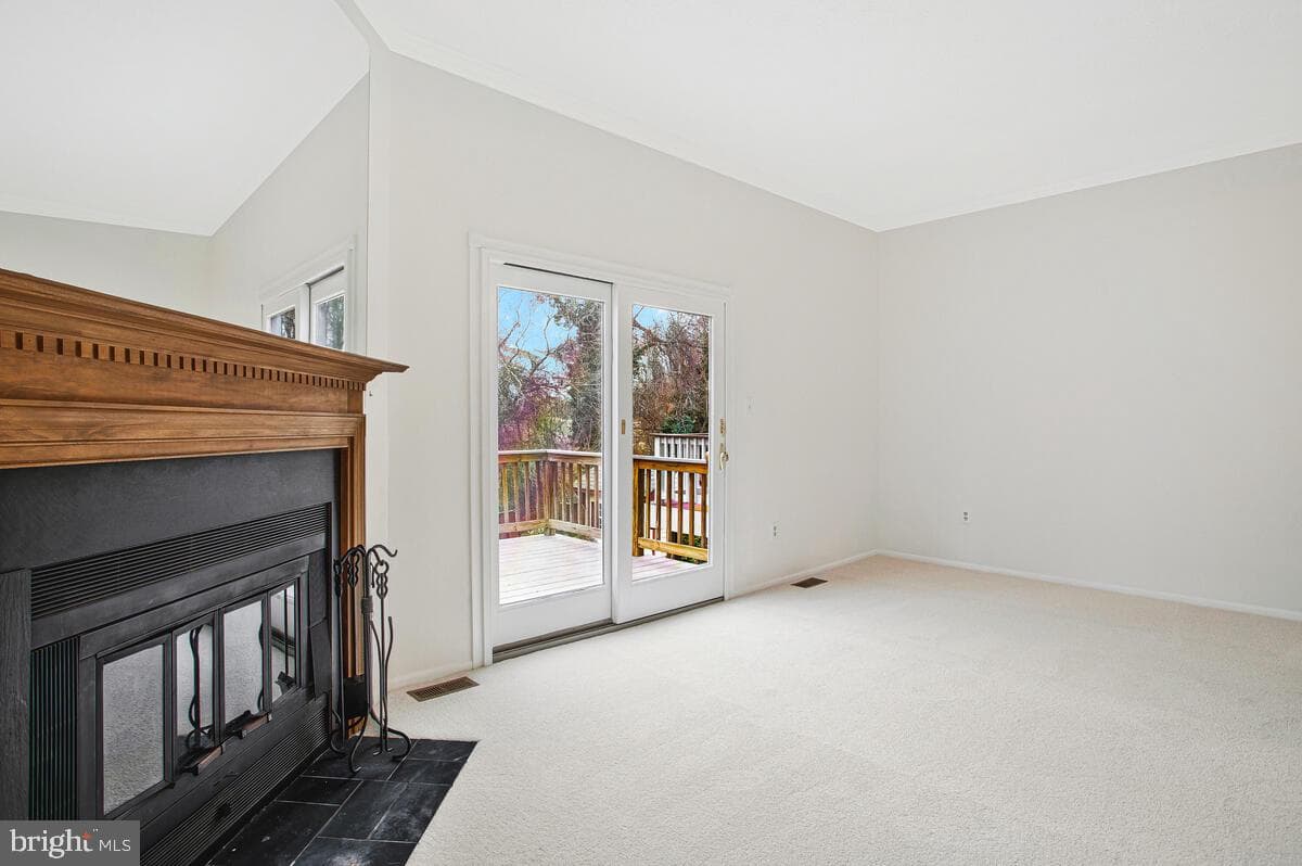 8356 Mary Lee Lane photo 14