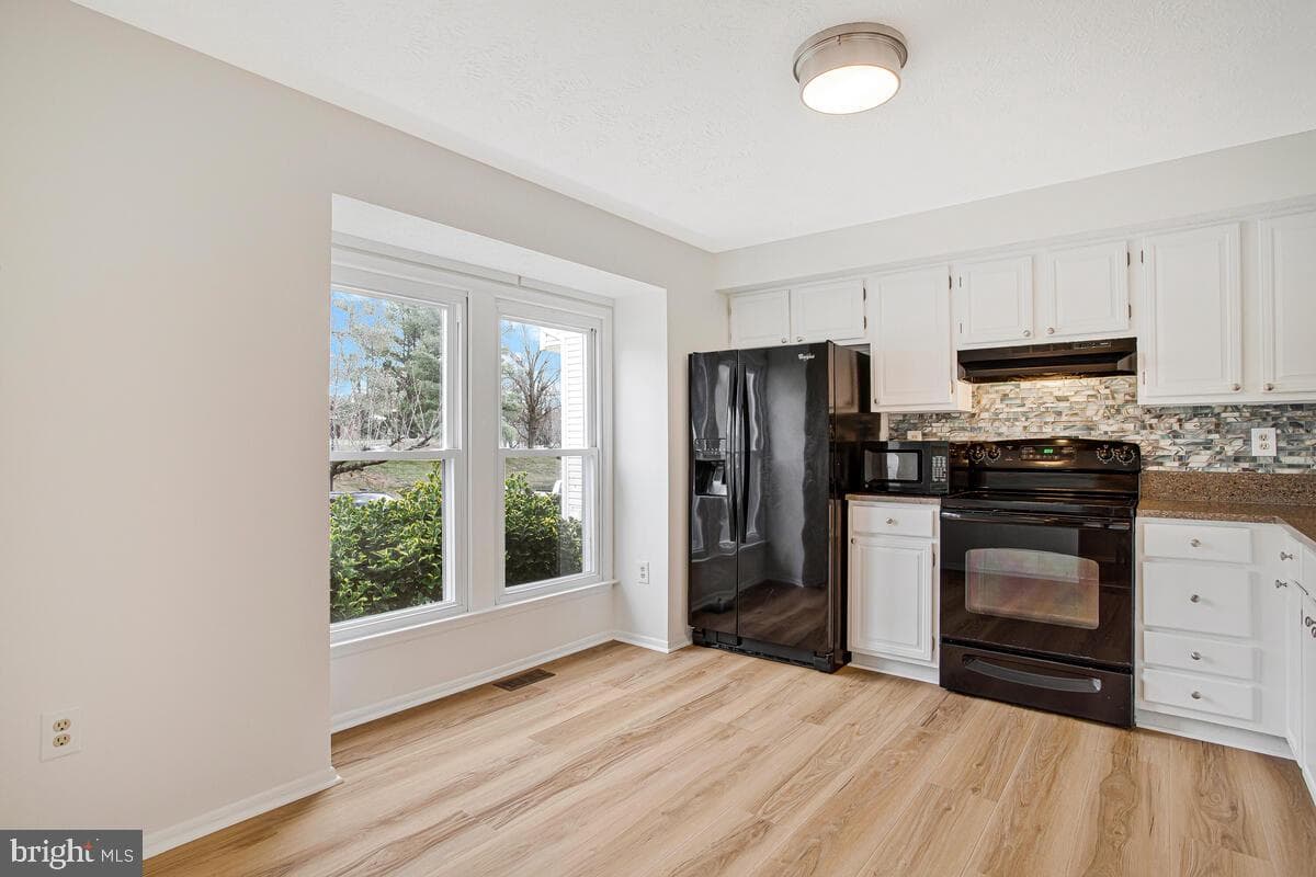 8356 Mary Lee Lane photo 6