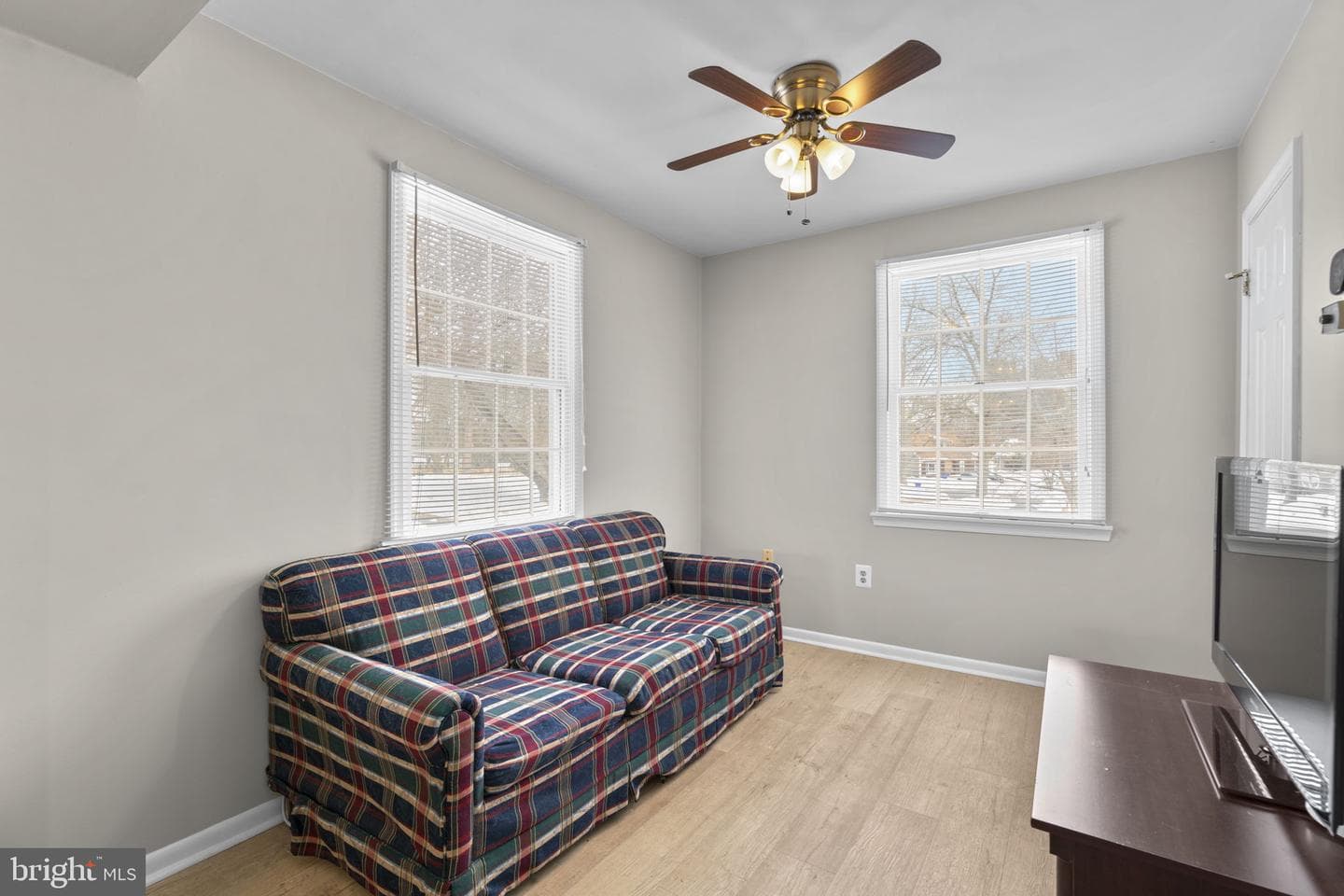 6878 Happyheart Lane photo 10