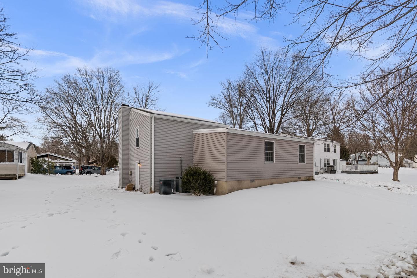 6878 Happyheart Lane photo 28