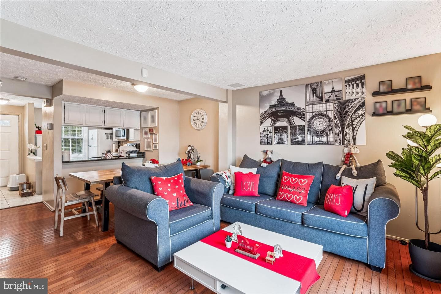 8251 Mary Lee Lane photo 8