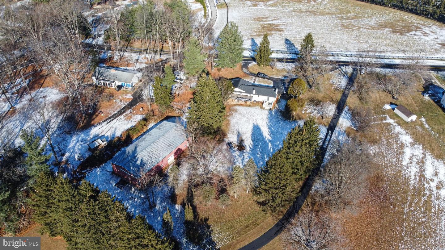 13809 Triadelphia Mill Road photo 4