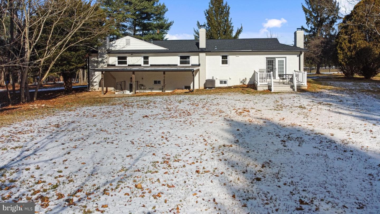13809 Triadelphia Mill Road photo 5