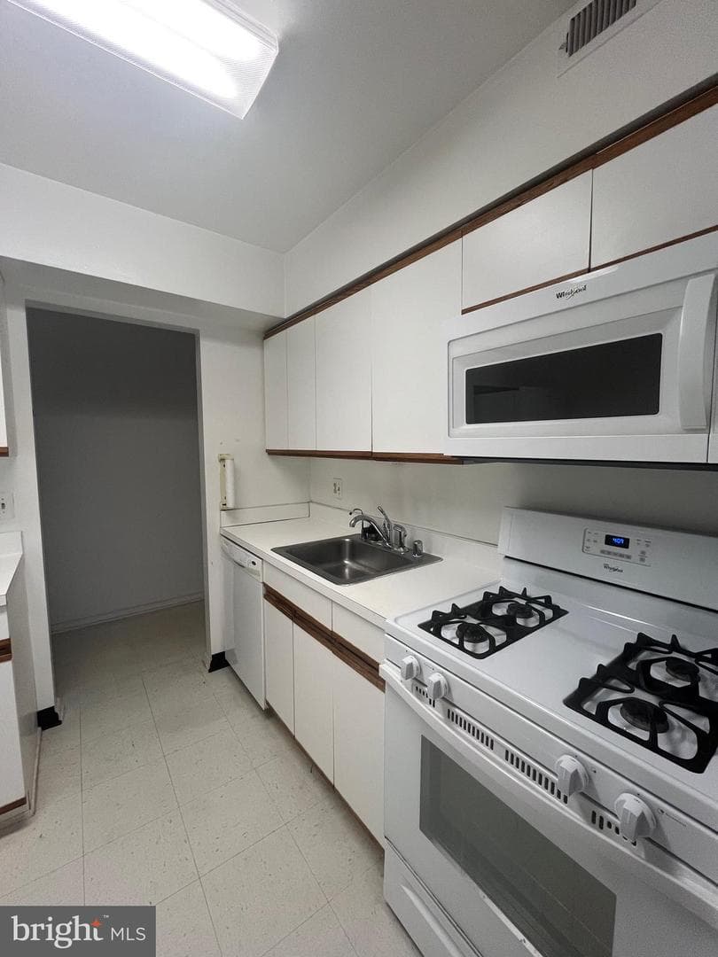 6079 Majors Lane #6 M6 photo 6
