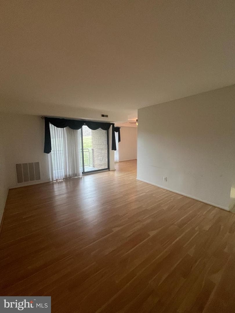6079 Majors Lane #6 M6 photo 9