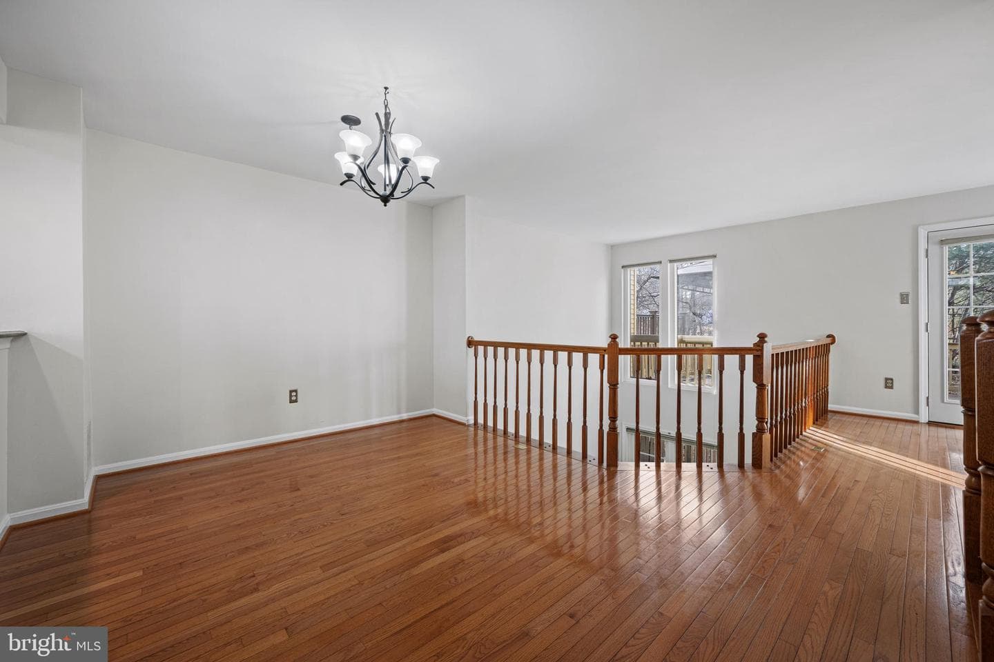 6240 Manchester Way photo 12