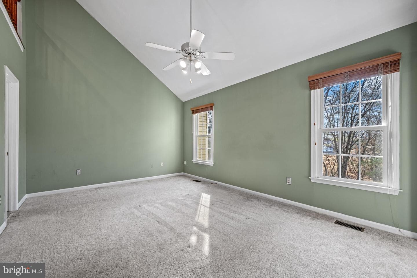 6240 Manchester Way photo 23