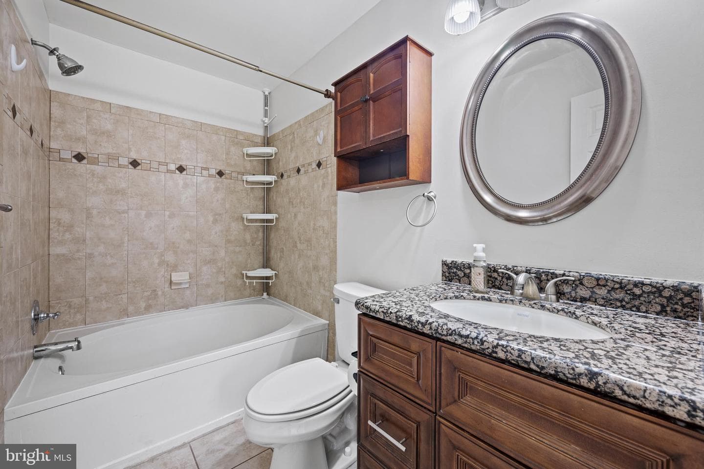 6240 Manchester Way photo 26