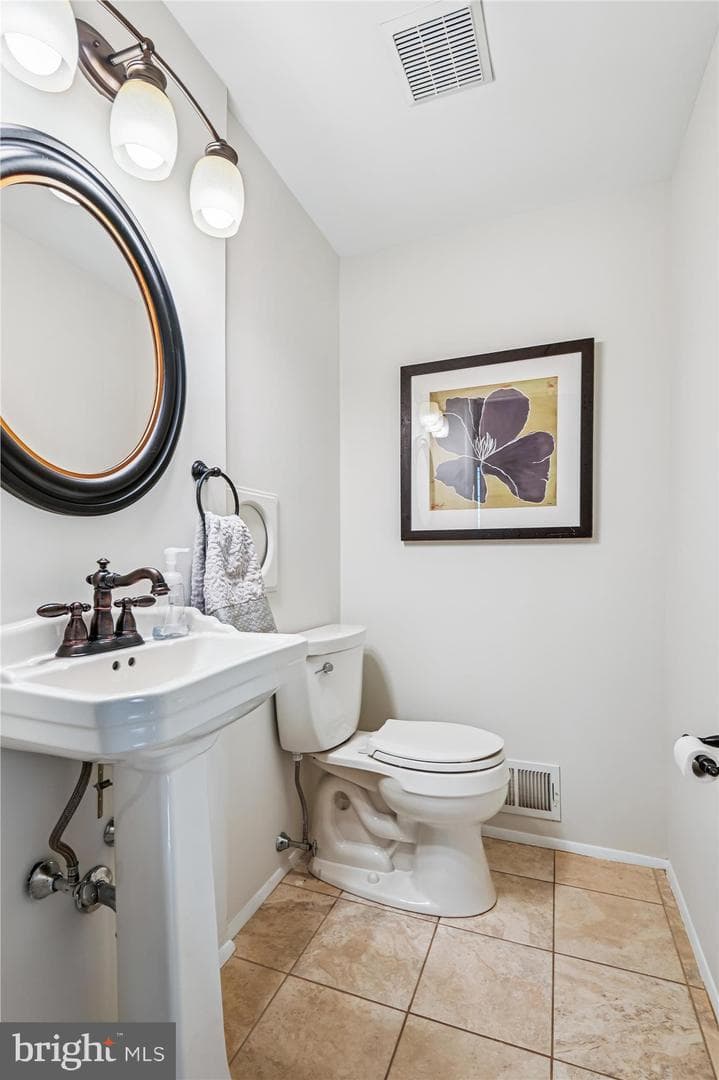 6887 Garland Lane photo 21