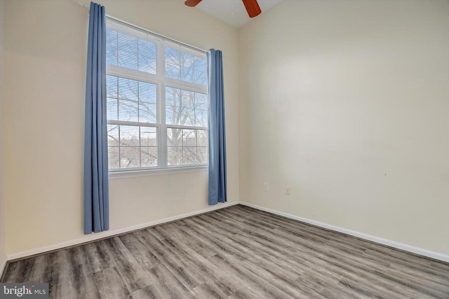 5839 Wyndham Circle #305 photo 21