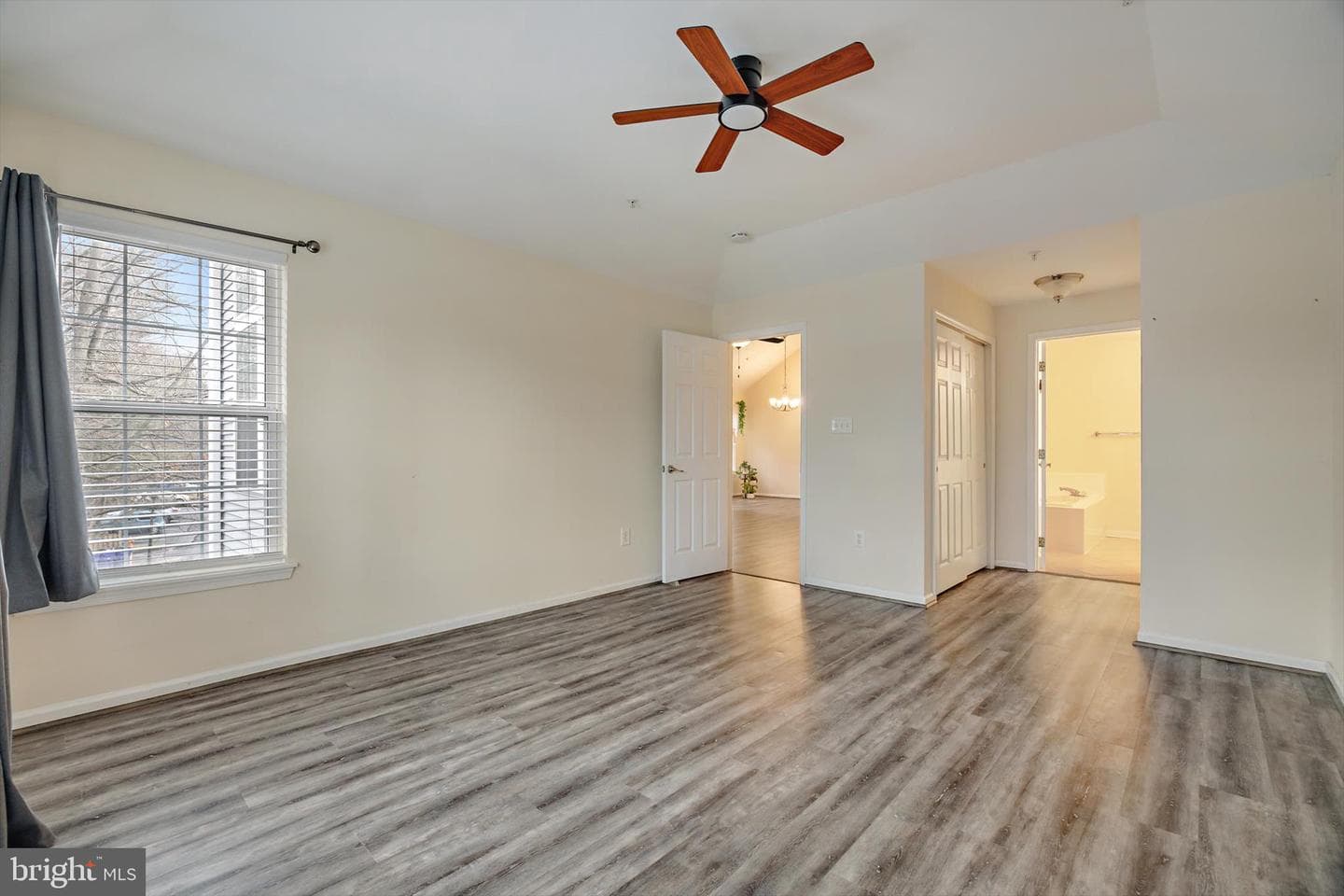 5839 Wyndham Circle #305 photo 24