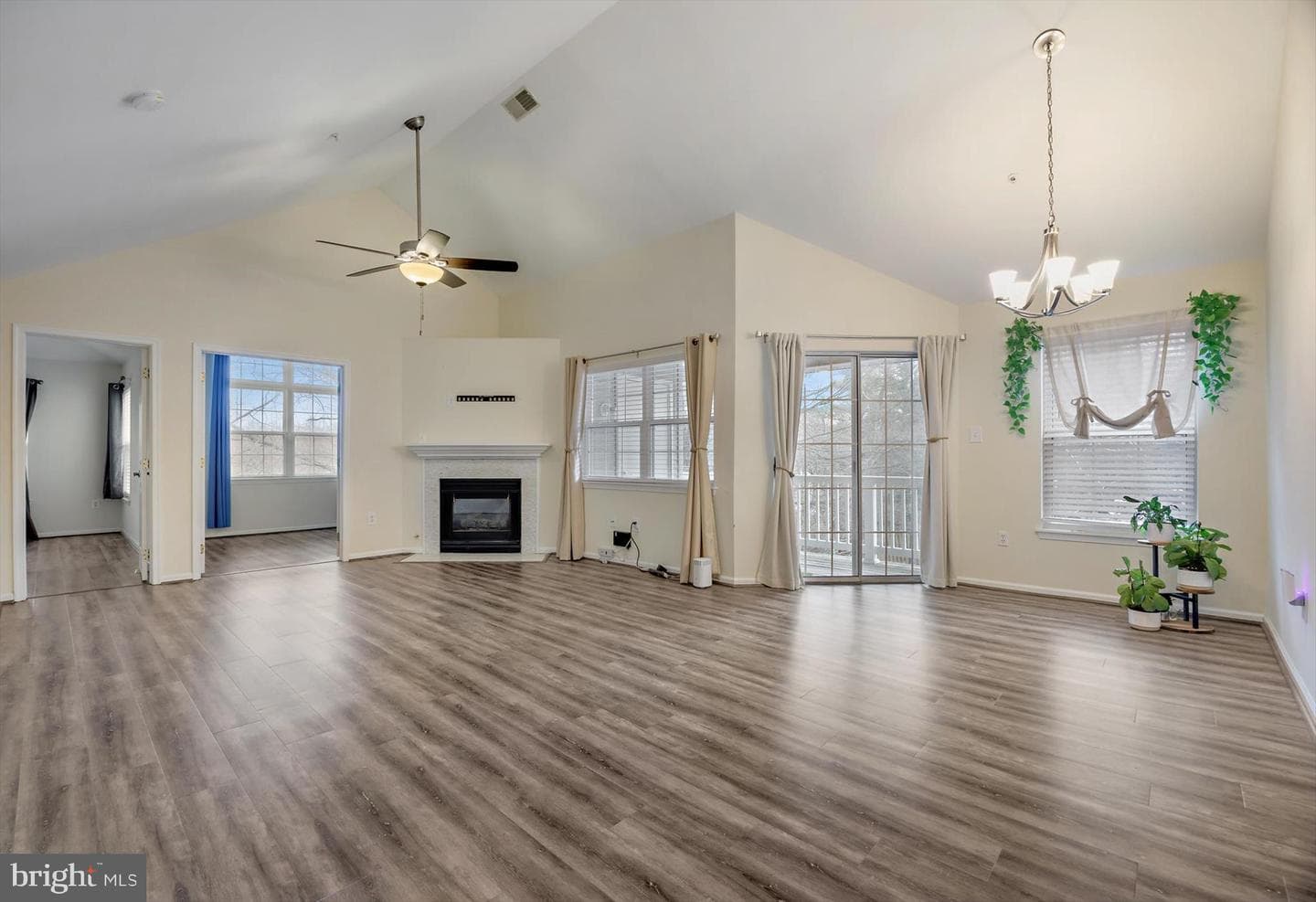 5839 Wyndham Circle #305 photo 9