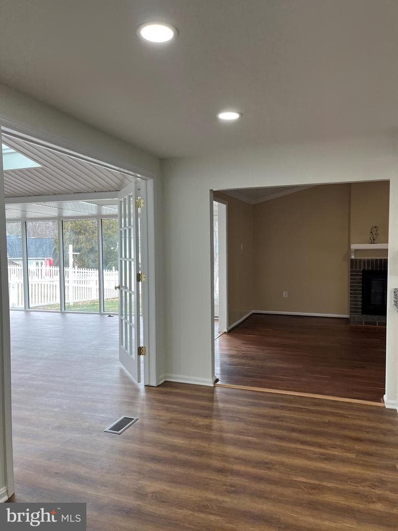 6409 Sewells Orchard Drive photo 16