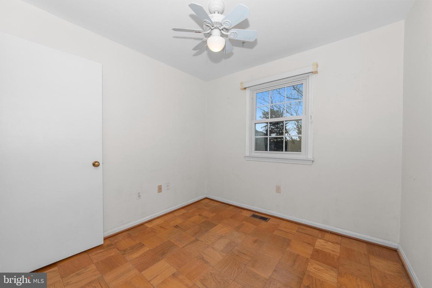 9493 Timesweep Lane photo 32