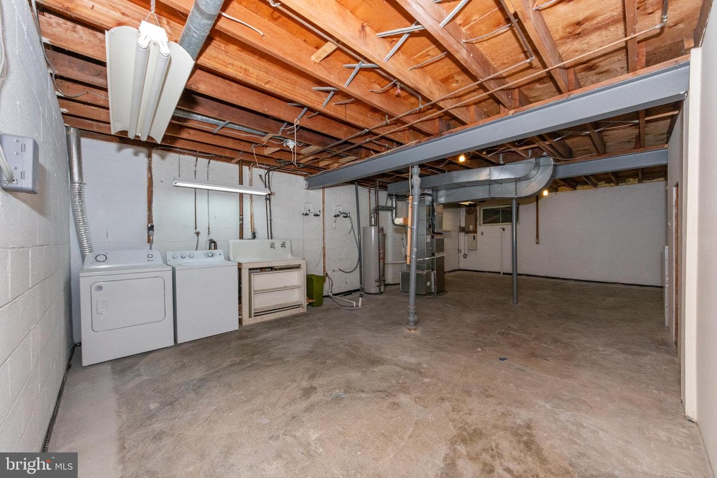9493 Timesweep Lane photo 39
