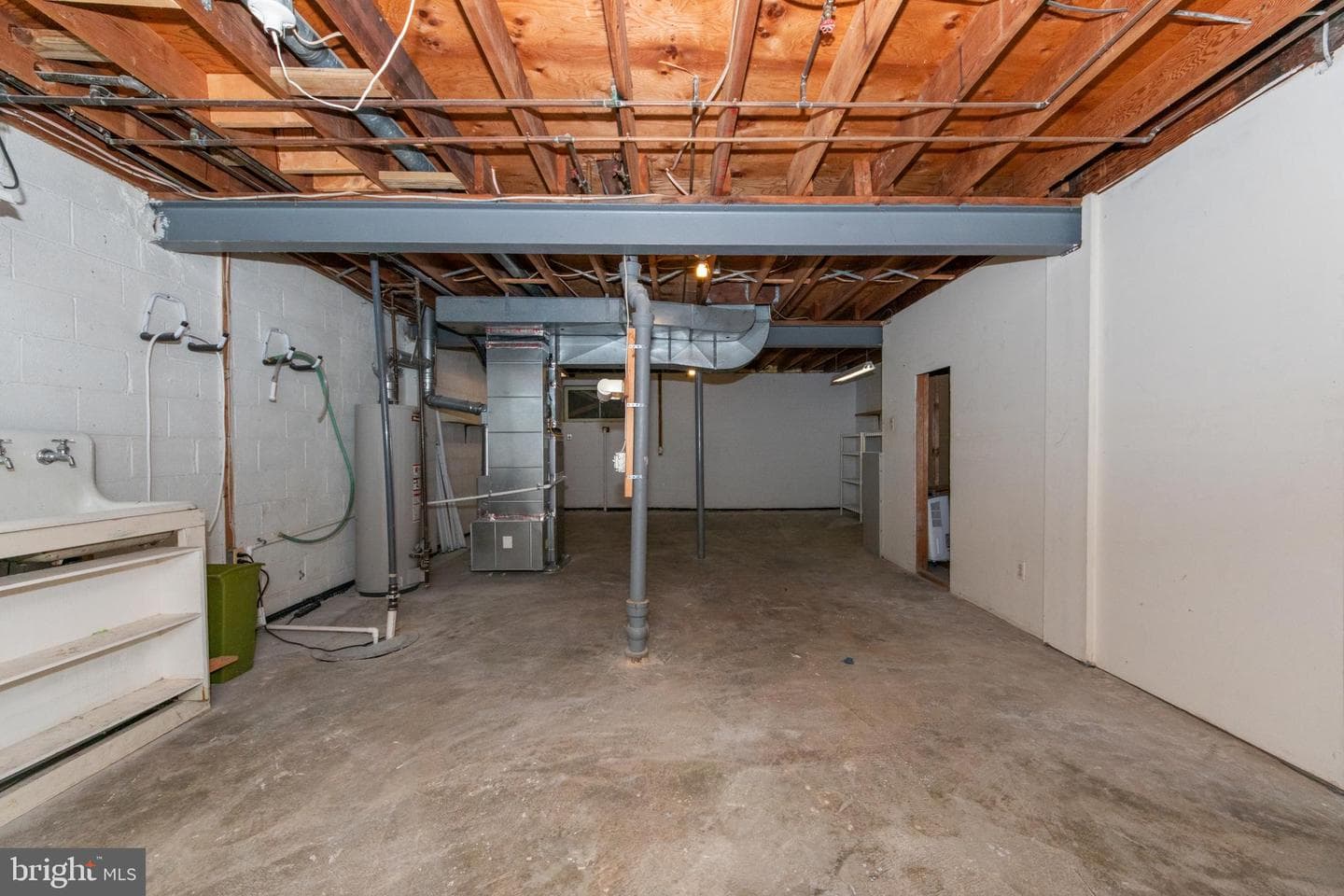 9493 Timesweep Lane photo 40