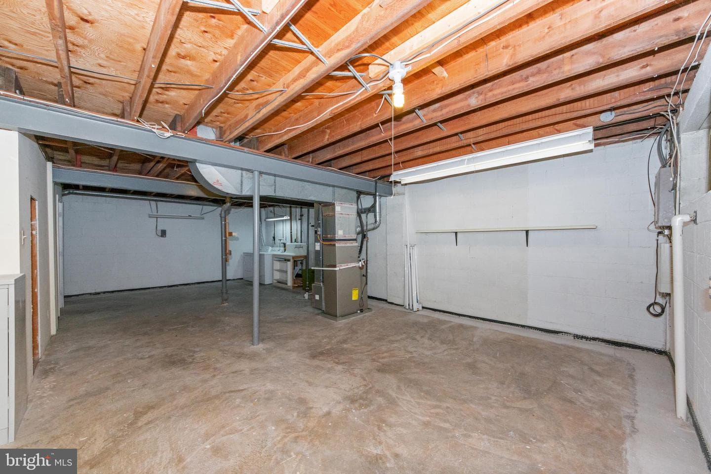 9493 Timesweep Lane photo 42