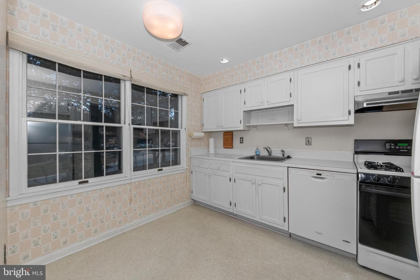 9493 Timesweep Lane photo 7